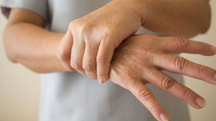 بهبودی و افزایش طول عمر بیماران پارکینسون